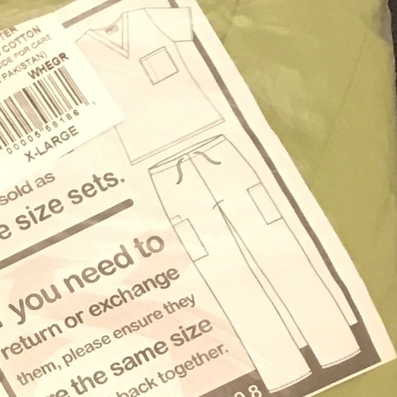 New Butter-Soft Scrubs 2-Piece Set by UA - Picture 1 of 3